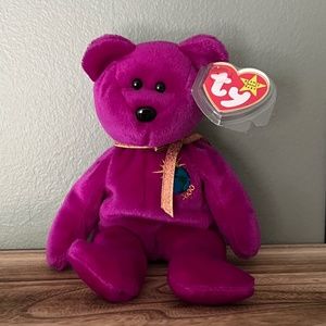 Retired Ty "Millennium" Beanie Baby w/Tag Protector